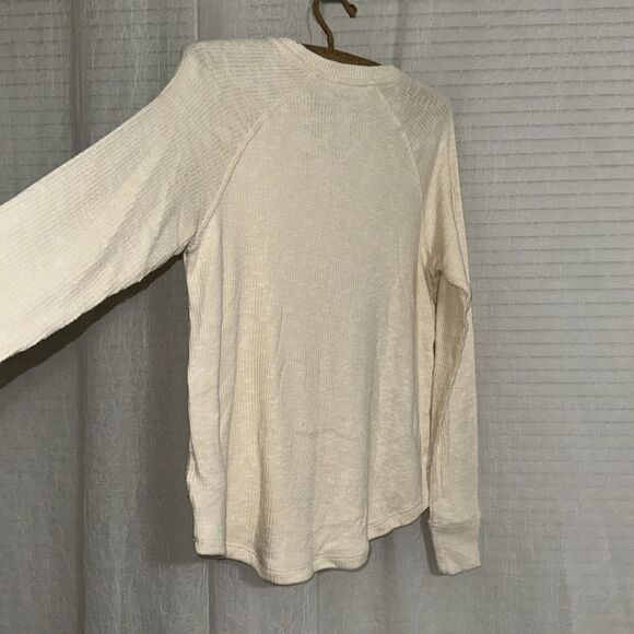 AE Heather Cream Crewneck Soft Plush Ribbed Long Sleeve Tee - Picture 13 of 16